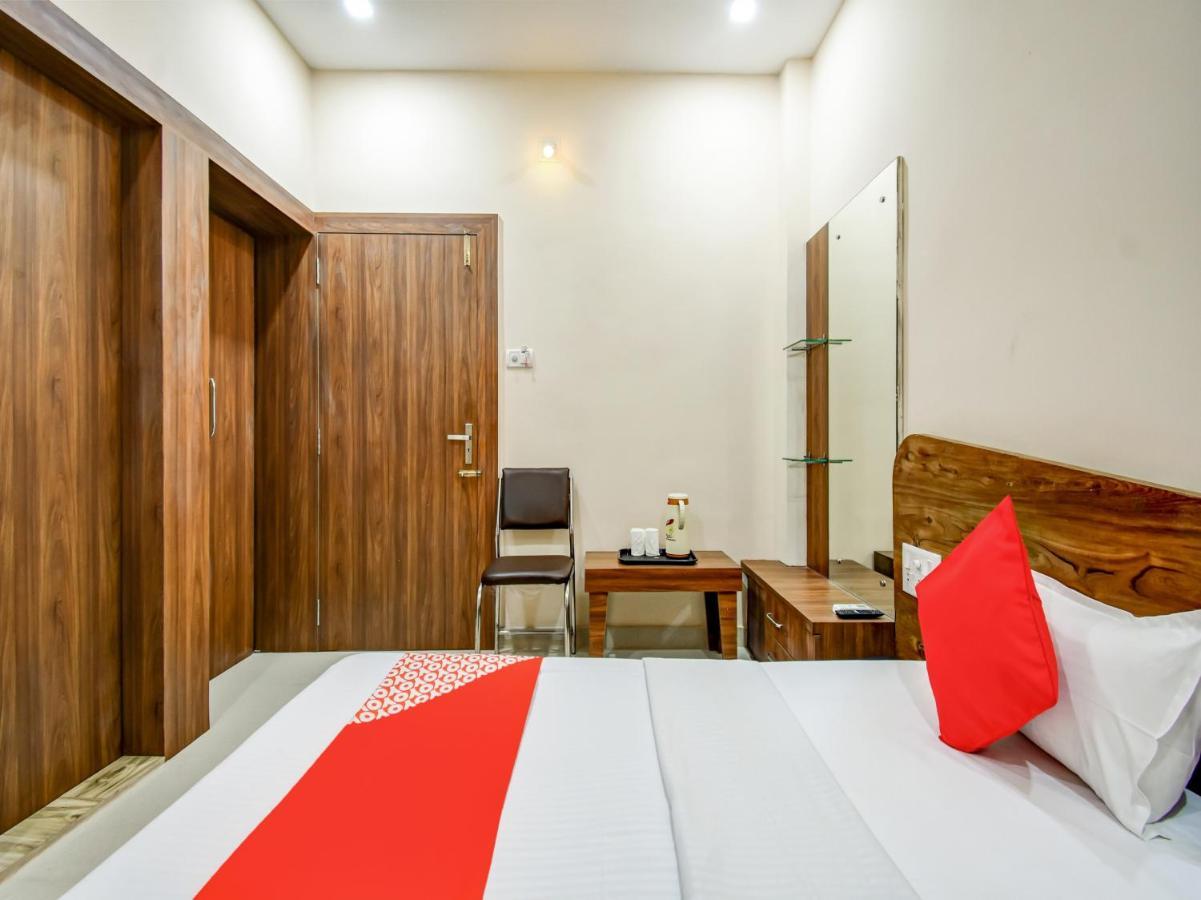 Oyo 79654 Pacific Hotel Jharsuguda Extérieur photo