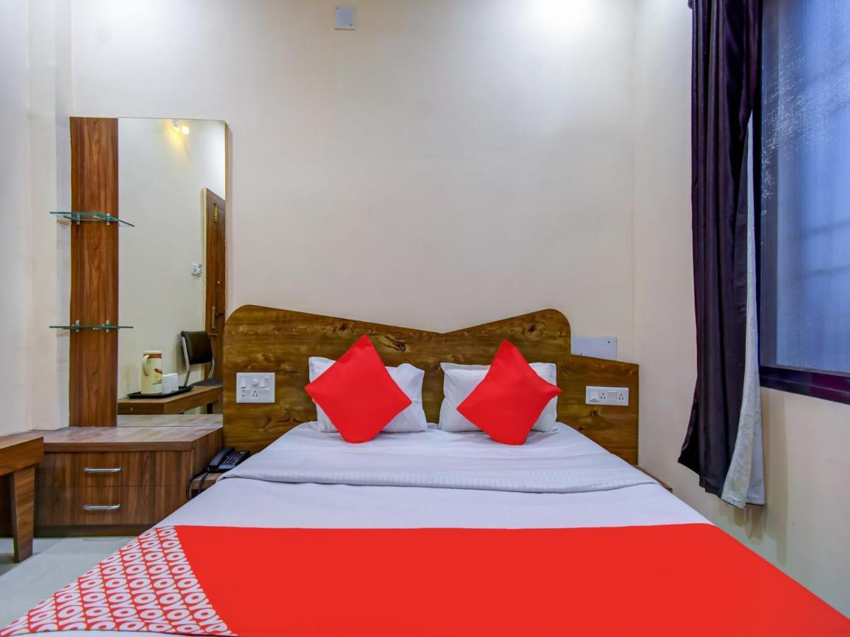 Oyo 79654 Pacific Hotel Jharsuguda Extérieur photo