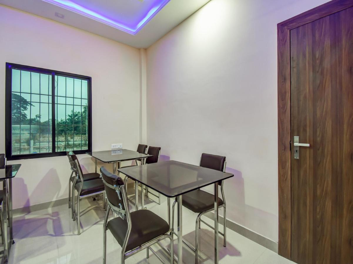 Oyo 79654 Pacific Hotel Jharsuguda Extérieur photo